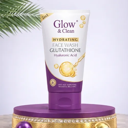 GLOW & CLEAN Glutathione Face Wash - Product Image